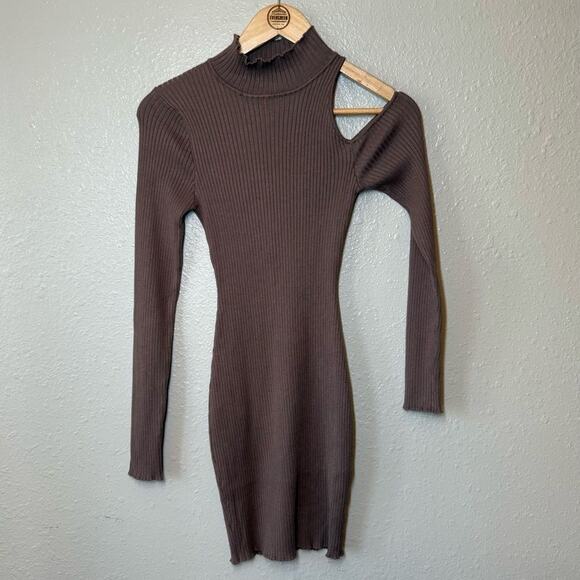 NBD Revolve Moira Dress Cut Out Bodycon Long Sleeve Dress Mocha Size Small - Picture 4 of 9